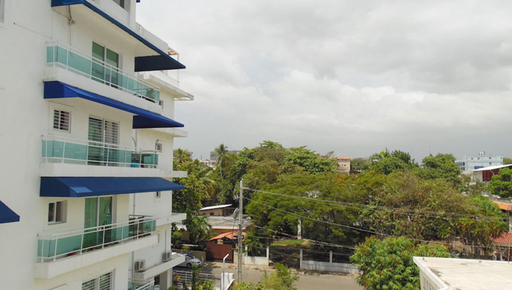 02santodomingogazcuecezanne Real Estate Tropical